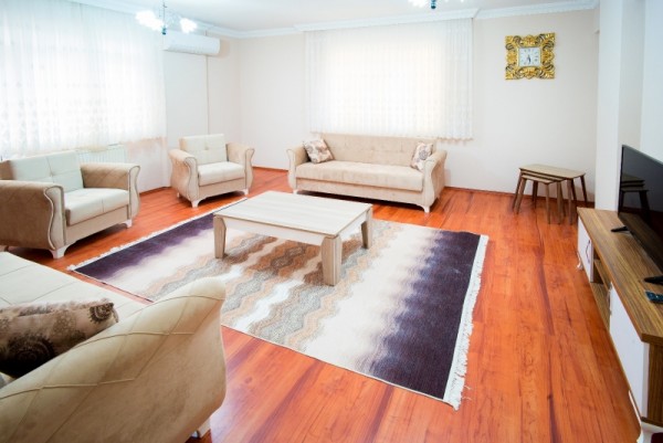 Rize Ezgi Apart 1.Kat 2+1 Daire